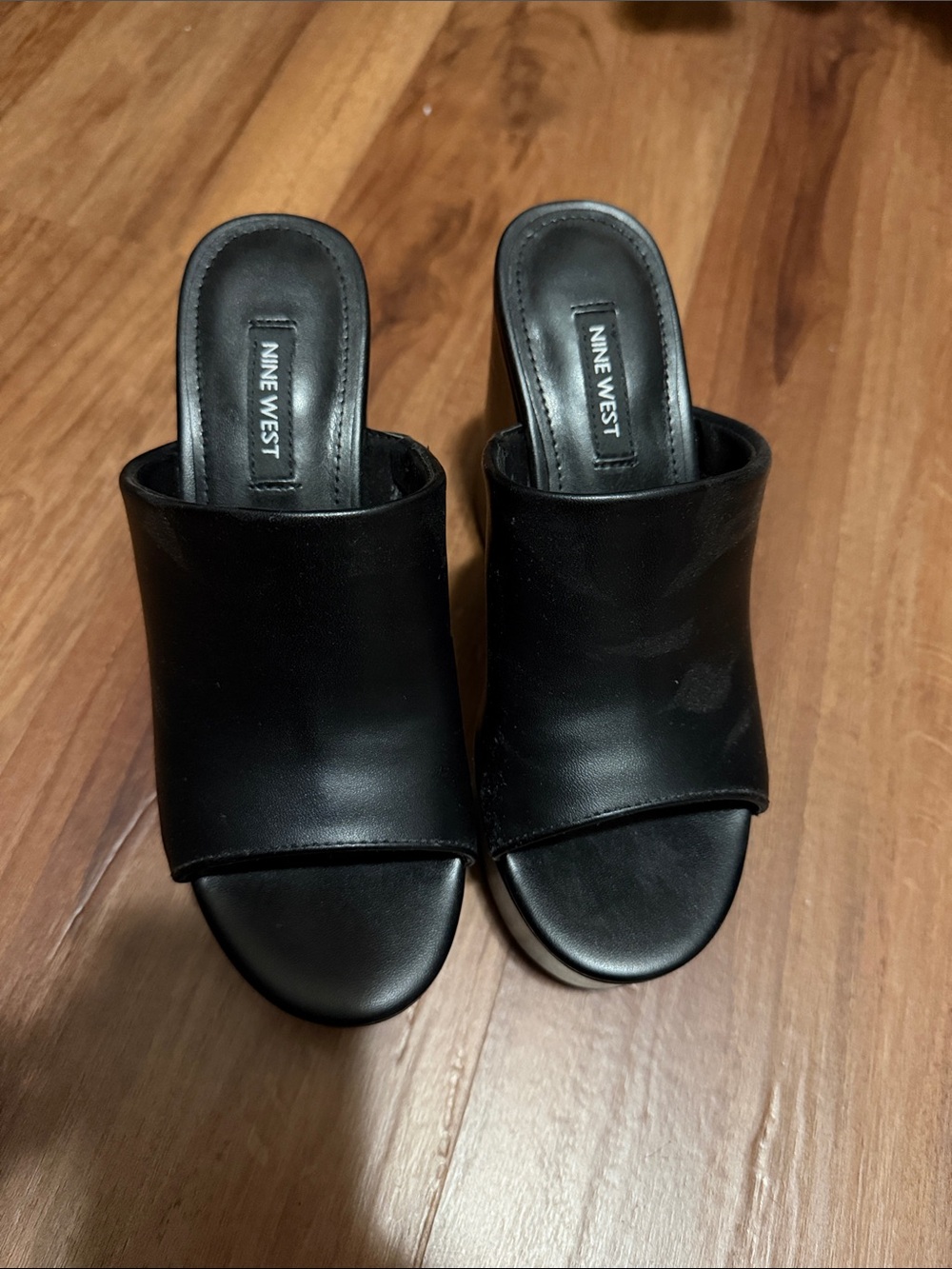 Nine West Black Open-Toe Slide Mules